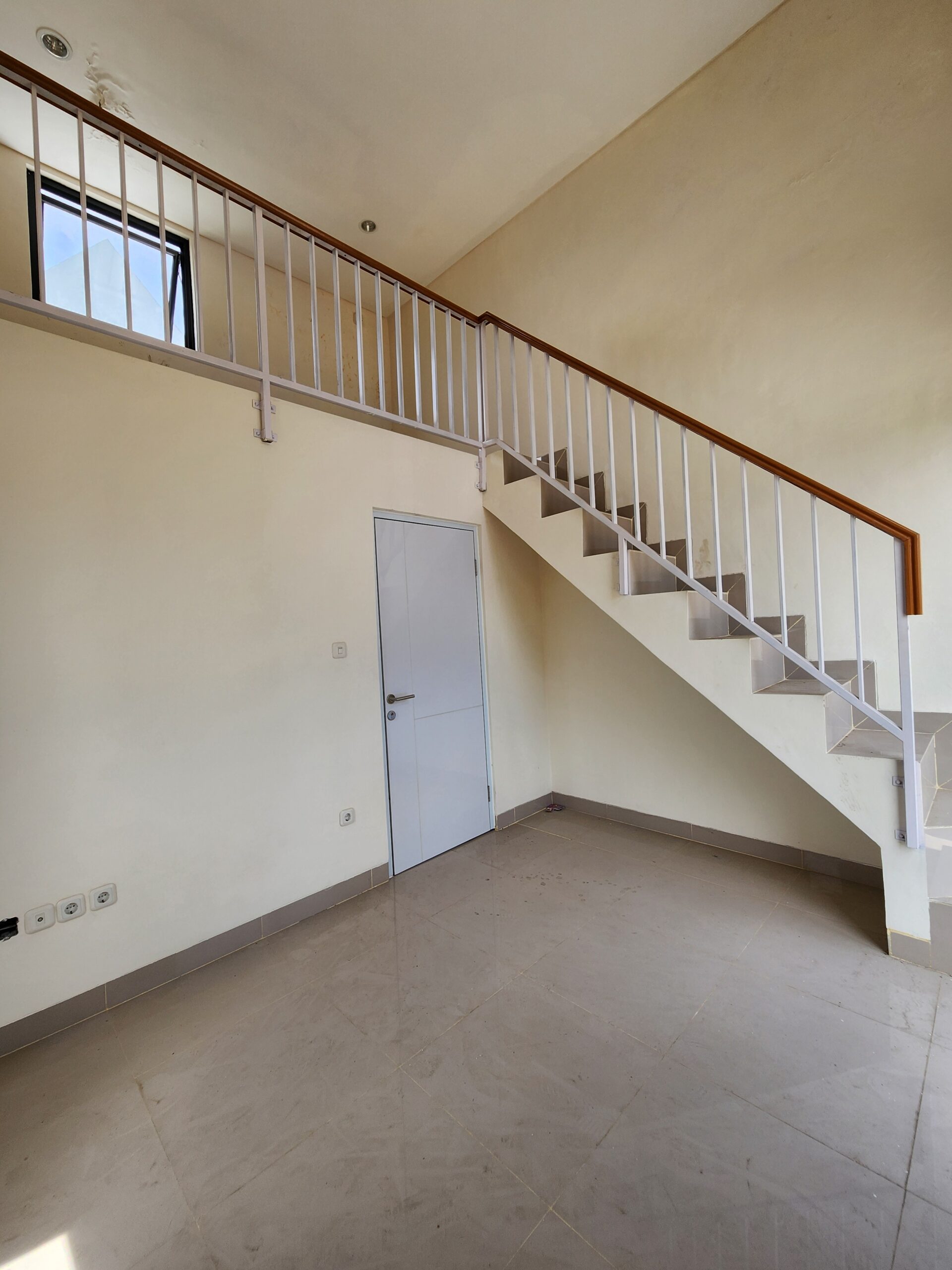 Renovasi Rumah di Naira Residene Cisauk